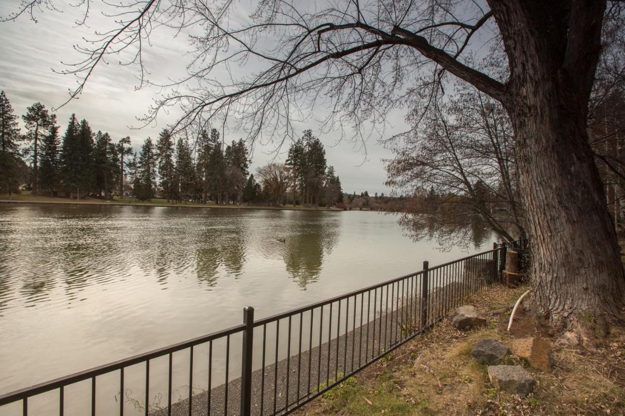 Mirror Pond Bungalow Bend Exterior foto